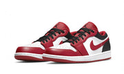 Jordan 1 Low Bulls